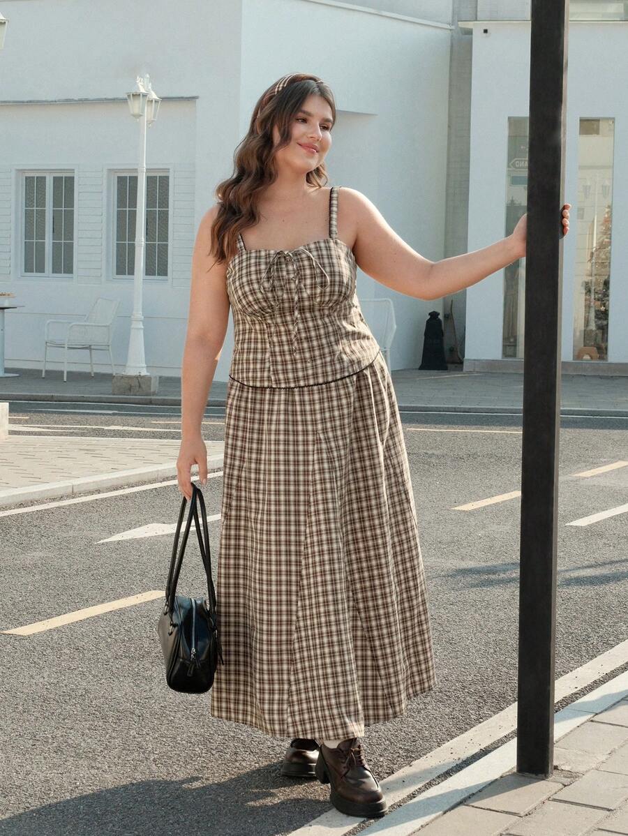 SHEIN MOD Bộ đồ 2 mảnh kẻ caro cổ điển vừa vặn cho nữ cỡ lớn - màu nâu - Xem 1