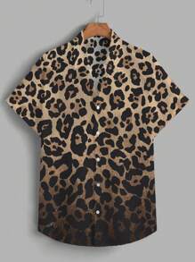 Manfinity VCAY Men's Casual Woven Leopard Print Ombre Pattern Straight Shoulder Mandarin Collar Short Sleeve Shirt