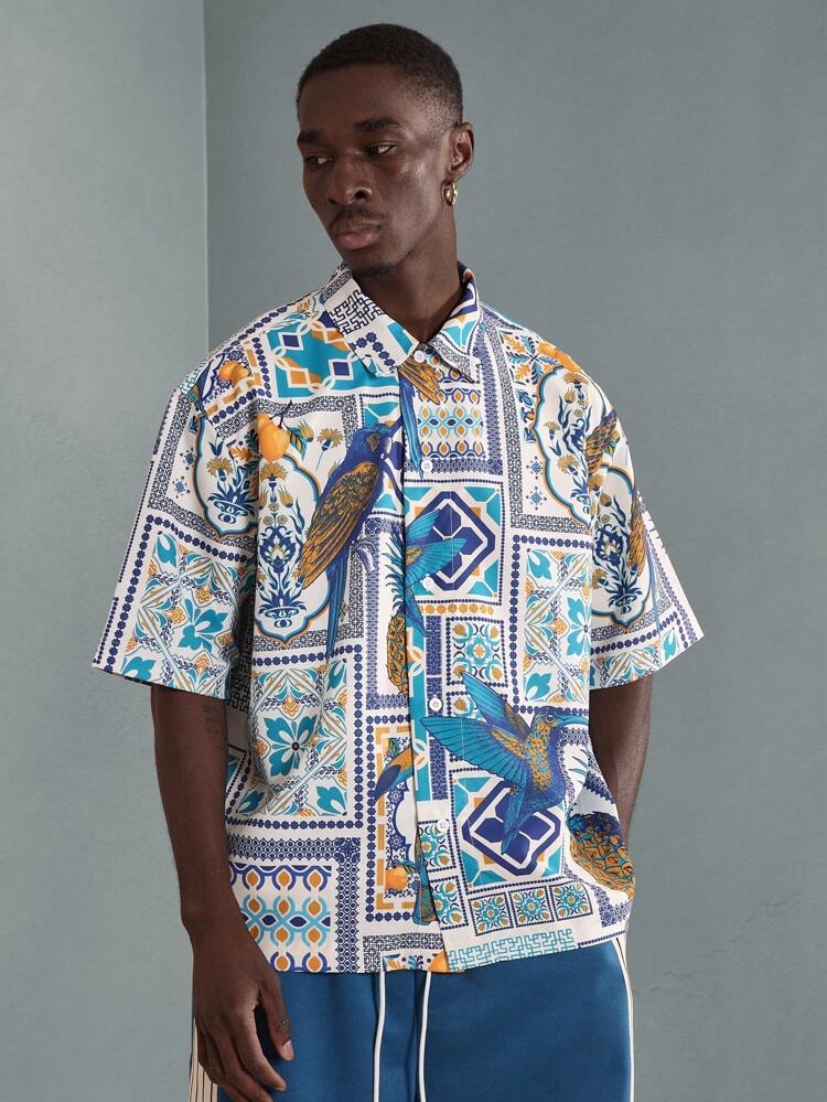 Hawaii-Hemd mit Button-Down-Kragen und Ananas-Papagei-Print