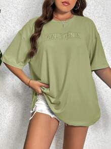 SHEIN EZwear Plus Size Casual Solid Color Letter Embroidered T-Shirt - Green - View 1