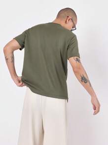 SUMWON Athletic Performance T-Shirt Crew Neck Military Style Essential Short Sleeve Training Casual Workout Urban Streetwear Basic Tee - Olive Green - View 2