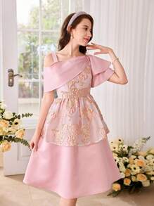 SHEIN Teen Girl Roz Minunat Guler Asimetric Decor Rochie din Satin Rochie de petrecere Curtea