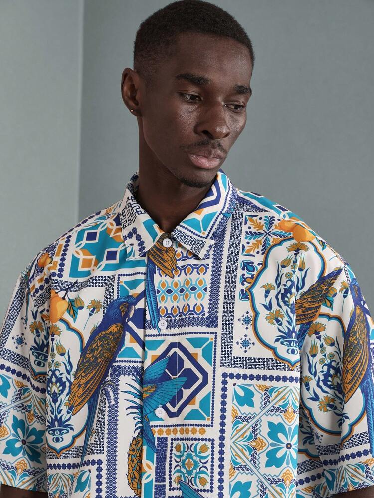 Hawaii-Hemd mit Button-Down-Kragen und Ananas-Papagei-Print