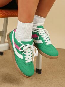 CUCCOO EASI 2024 Spring Women Vintage Casual Sneakers, Versatile Flat Small White Shoes Tainers