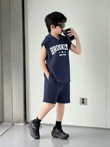 2PCS Kids Tween Boys Casual Korean Letter Graphic Print Hoodie Sweatshirt & Solid Color Shorts 2 Pieces Set