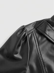 ROMWE Grunge Punk Chaqueta de talla grande para mujer con un hombro asimétrico, mangas cortas ajustables con botones y un solo unicolor - Negro - Ver 4