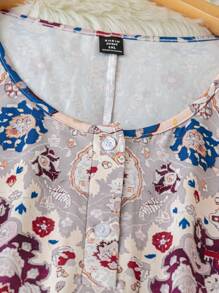 SHEIN LUNE 大码无袖圆领印花背心，适合夏季休闲外出图案 T 恤女式上衣 - 彩色 - 查看 6