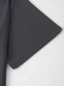 Manfinity Roghcode Men Cartoon & Letter Graphic Drop Shoulder Tee Rapper T Shirt Tshirts Graphic