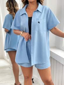 Flirla Bộ 2 áo sơ mi tay ngắn thêu màu trơn thường ngày cỡ lớn và quần short, mùa hè - Màu xanh lam - Xem 4
