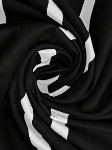 SHEIN LUNE 杏色条纹拼布优雅性感修身中长款针织连衣裙 - 黑色 - 查看 3