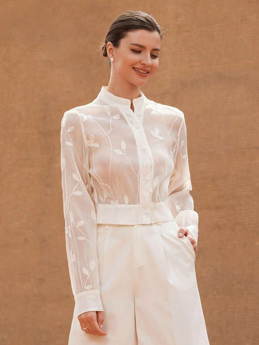 Aveloria Rosie Camisa elegante de mujer de manga corta, cuello en V, abotonada, de tela transparente y bordada de alta calidad