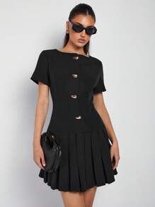 COSMINA 女士弧形翻领褶皱短袖金属纽扣优雅正式工作连衣裙 - 黑色 - 查看 1
