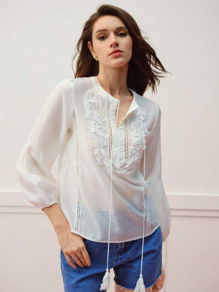 FLOWER APPLIQUES TIE NECK BLOUSE