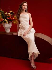 MOTF PREMIUM VESTIDO CON VOLANTES EN EL BAJO CON ESTAMPADO FLORAL ESTÉREO, ATUENDO PARA EL DÍA DE SAN VALENTÍN - Albaricoque - Ver 1