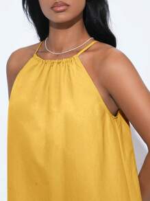 SHEIN BASICS Robe à col ras-du-cou fendue sur le côté en tissu tressé pour femmes