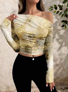 Maryam Alam Camiseta cropped de manga larga con cuello asimétrico y estampado floral de artista, adecuada para todas las estaciones, camisetas gráficas, ropa western de rave