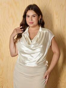 SHEIN MOD Camicetta senza maniche in raso con scollo a V, vestibilità curvy, elegante da lavoro, outfit quotidiano, outfit da appuntamento, romantica all'francese