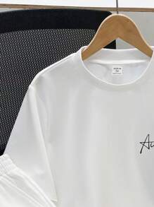 SHEIN 2 件套青少年男孩休闲百搭舒适高性价比字母印花针织短袖 T 恤和短裤，都市休闲风格 - 白色 - 查看 6