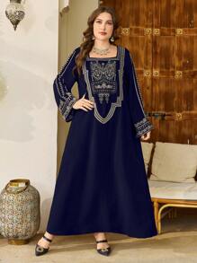 Al Najma 加大码女式刺绣方领宽松长款阿拉伯风格连衣裙，端庄 - 藏蓝色 - 查看 4