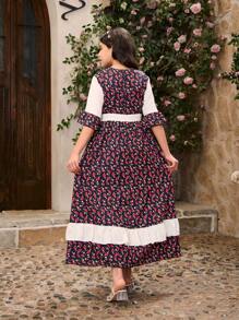 Mädchen einfaches Mode Weiss & Schwarz Veilchen Blumen Rundhals-Kleid mit Rüschensaum