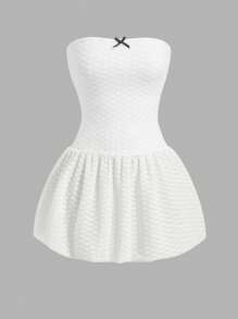 SHEIN Essnce 2025 Summer Essentials For Women - Beige Lace Bandeau Strapless White Mini Dress With Bow Detail & Bubble Hem, Casual Chic Day To Night Outfits, Versatile Beachwear & Street Style Dress, Summer Vacation Outfits For Date Nights, Pool Parties, Daily Wear