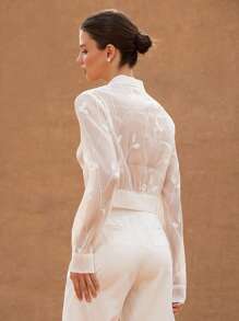 Aveloria Rosie Camisa elegante de mujer de manga corta, cuello en V, abotonada, de tela transparente y bordada de alta calidad