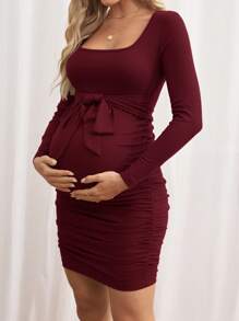 SHEIN Robe moulante de maternité à manches longues, col en V et taille nouée, de couleur unie