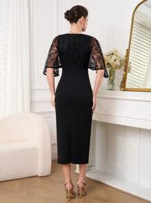 Modelyn Vestido elegante de estilo árabe ajustado con escote en V y encaje en contraste para mujer - Negro - Ver 4