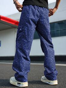 Manfinity EMRG Men's Casual Leopard Print Loose Fit Cargo Pants - Multicolor - View 2