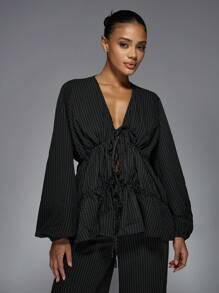 MISSGUIDED Designer Pinstripe Coordinated Set Long Sleeve Ruched Front Blouse Wide Leg Pants Business Office Professional Fall Winter Workwear Suit