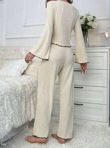 女士荷叶边单排扣长袖上衣和裤子睡衣套装 - 杏色 - 查看 2