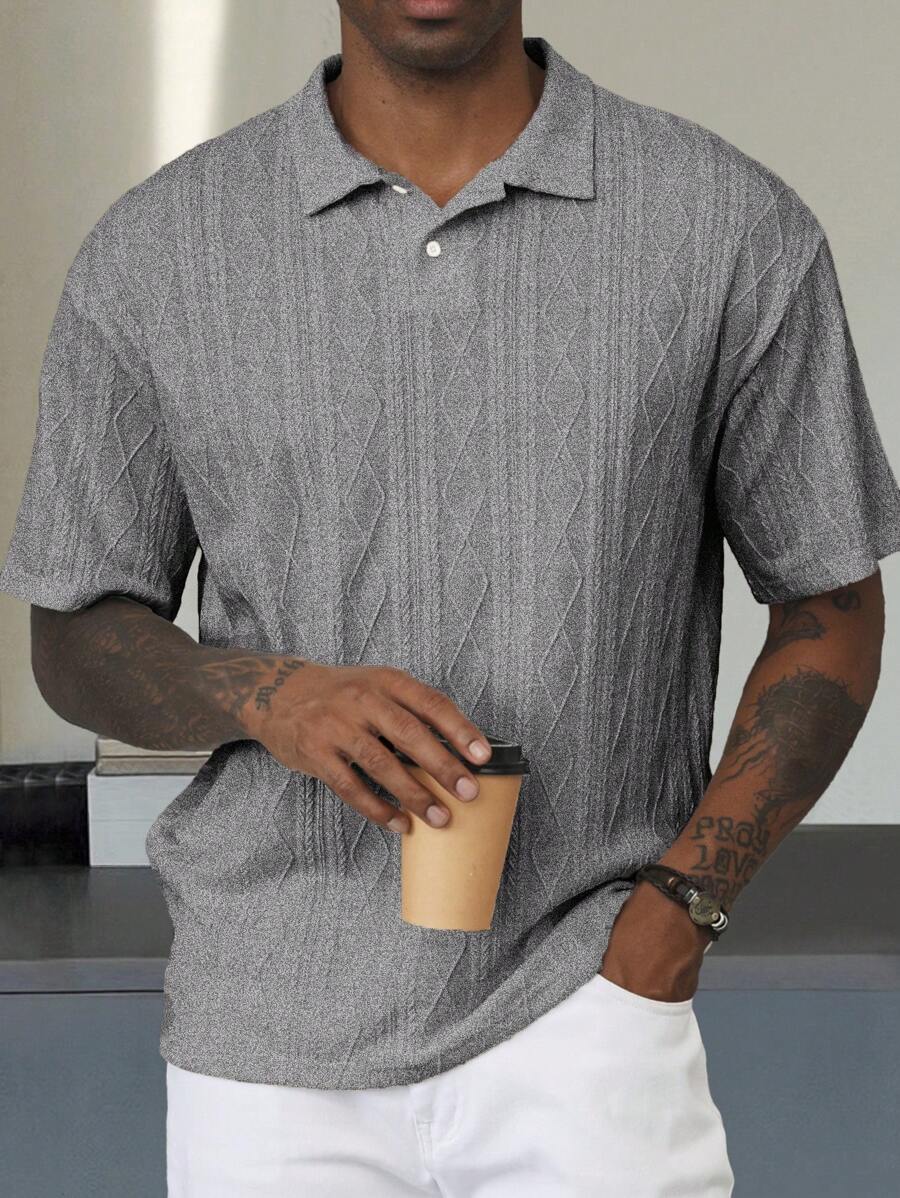 Manfinity Homme Men's Casual Vacation Style, Featuring An INS-Inspired Geometric Diamond-Textured Jacquard Knit Short-Sleeve Polo Shirt. Perfect For Music Festivals, Hawaii Beach Getaways - Grey - View 1
