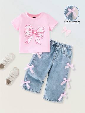 SHEIN Playful Pals Denimly 2pcs Baby Girls Casual Daily Outfit: Soft White Round Neck Short Sleeve T-Shirt With Gradient Blue Bow Print, And Blue Denim Pants With Hand-Sewn Bow Decoration, Elasticated Waist