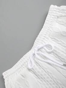 Manfinity Homme 男士白色纽扣短袖上衣和短裤两件套，适合日常穿着，是送给丈夫、男朋友的完美礼物 - 白色 - 查看 4