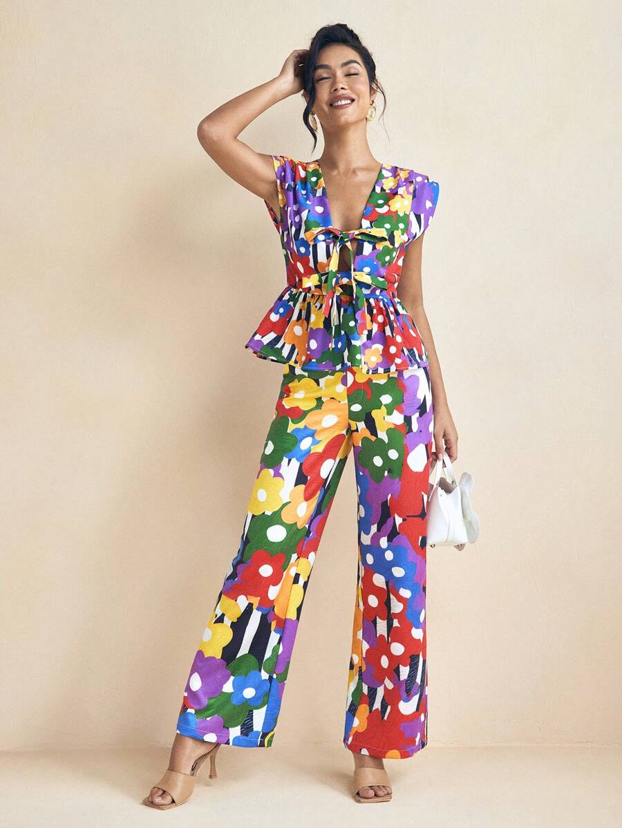 SHAQUITA GARCIA Designer Fun Playful Floral Print Elegant Tied Front Sleeveless Ruffle Hem Shirt Ruffle Tops For Summer Vacation - Multicolor - View 1