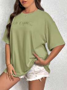 SHEIN EZwear Plus Size Casual Solid Color Letter Embroidered T-Shirt - Green - View 4