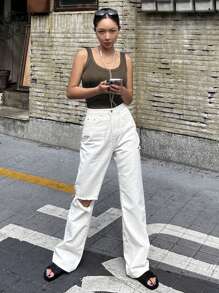 DAZY Women's Solid Round Neck Slim Fit Casual Tank Top