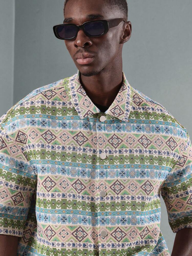 Tapestry Print Short Sleeve Button-Up Resort Shirt