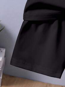 2 件套年轻男孩休闲简约巴黎英伦图案短袖圆领 T 恤和短裤，适合夏季 - 黑色 - 查看 4