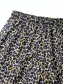 Surfspeed Men's Holiday Leopard Print Drawstring Waist Loose Beach Shorts - Multicolor - View 4