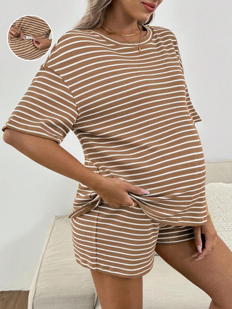 SHEIN 2pcs Maternity Casual Striped Short Sleeve Top And Shorts Set