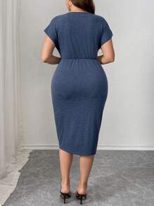 SHEIN Clasi Plus Size Women Solid Color Ruffle V-Neck Short Sleeve Elegant Dress