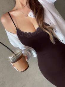 DAZY Vestido elegante de tirantes largos con ajuste ceñido y encaje de contraste de unicolor, ropa de vuelta al colegio para mujer