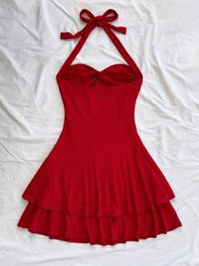Soleia Vestido corto de punto ajustado en rojo con cuello halter, nudo delantero y volantes en talla grande para primavera/verano resort - Rojo - Ver 2