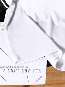 SHEIN Mirajuku 青少年男孩休闲时尚马匹印花罗纹领短袖 Polo 衫 - 白色 - 查看 5