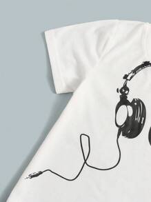 SHEIN 2pcs/Set Young Boy Casual Headphone Print Short Sleeve T-Shirt And Shorts Set - Dusty Pink - View 4