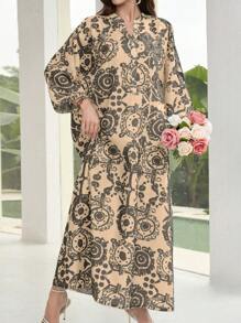 Al Najma Vintage All-Over Print Cut-Out Neckline Batwing Sleeve Long Tunic Kaftan Jalabiya Dress - Khaki - View 5