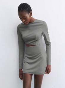 Maija Vestido corto de mujer de manga larga, cuello redondo, con diseño calado, ajustado, elegante y versátil para fiesta de vacaciones y primavera