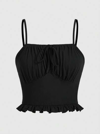 Top tipo cami con pliegues en el busto y volantes de acabado