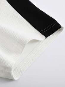 Manfinity Homme 大码男式纯色拼布正面纽扣休闲短袖 T 恤